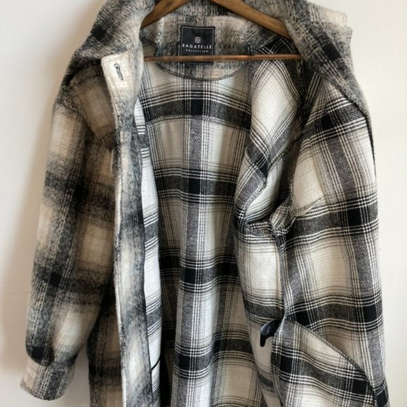 Bagatelle White and Gray Utility Jacket with Plaid Design - Picture 3 of 5